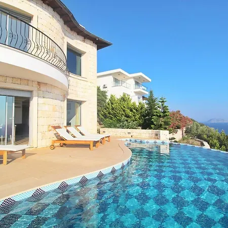 Peninsula Villa Kas